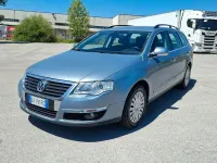 Usata VW Passat Comfortline 150 CV (110 kW) 2009 Bluazzurro Berlina