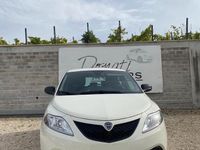 Usata Lancia Ypsilon 69 CV (50 kW) 2020 Bianco Utilitaria