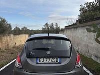 Usata Lancia Ypsilon Silver 86 CV (63 kW) 2011 Grigio Utilitaria