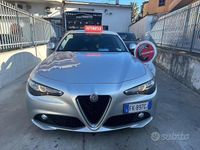 Usata Alfa Romeo Giulia Business 150 CV (110 kW) 2017 Grigio Berlina