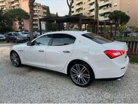 Usata Maserati Ghibli 250 CV (183 kW) 2015 Bianco Berlina