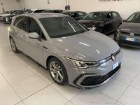 Usata VW Golf VIII R-line 131 CV (96 kW) 2023 Moonstone grey Berlina