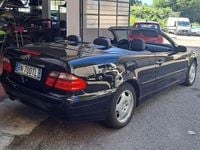 Usata Mercedes CLK200 Elegance 163 CV (119 kW) 2001 Nero Cabrio