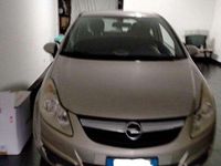 Usata Opel Corsa Cosmo 80 CV (58 kW) 2007 Berlina