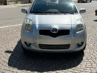 Usata Toyota Yaris Luna 86 CV (63 kW) 2007 Grigio Utilitaria