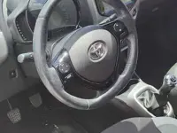 Usata Toyota Aygo X-pure 75 CV (55 kW) 2016 Rosso Utilitaria
