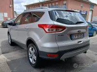 Usata Ford Kuga Titanium 140 CV (102 kW) 2014 Grigio SUV