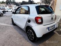 Usata Smart ForFour Passion 71 CV (52 kW) 2016 Bianco Utilitaria