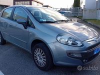 Usata Fiat Grande Punto 69 CV (50 kW) 2010 Grigio Utilitaria