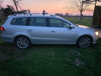 Usata VW Passat 177 CV (130 kW) 2013 Argento Station wagon