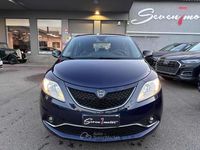 Begagnad Lancia Ypsilon Gold 95 HK (69 kW) 2015 Blå Halvkombi
