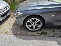 Usata BMW 320 Luxury Line 184 CV (135 kW) 2013 Grigio Station wagon