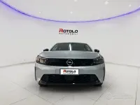 Usata Opel Corsa 101 CV (74 kW) 2024 Grigio Utilitaria