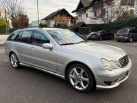 Begagnad Mercedes C32 AMG AMG 360 HK (264 kW) 2001 Silver Kombi