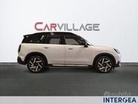Usata Mini Countryman Favoured 163 CV (119 kW) 2024 Bianco SUV