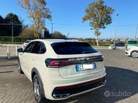 Usata VW Taigo R-line 110 CV (80 kW) 2024 Beige SUV