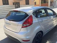 Second-hand Ford Fiesta Titanium 68 CP (50 kW) 2009 Berlinǎ