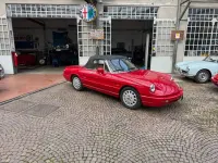 Usata Alfa Romeo Spider 106 CV (77 kW) 1991 Rosso alfa 130 doppi strato Cabrio