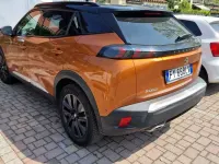 Usata Peugeot 2008 GT 155 CV (114 kW) 2019 Arancione SUV