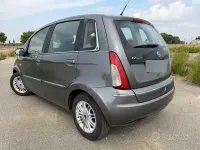 Usata Lancia Musa 95 CV (69 kW) 2012 Grigio Monovolume