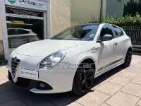 Usata Alfa Romeo Giulietta Distinctive 150 CV (110 kW) 2015 Bianco Utilitaria