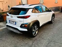 Usata Hyundai Kona Xpossible 120 CV (88 kW) 2020 Bianco SUV