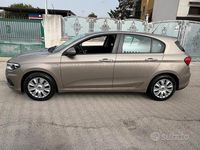 Usata Fiat Tipo Lounge 95 CV (69 kW) 2016 Grigio Berlina