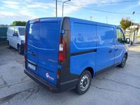 Begagnad Renault Trafic 125 HK (91 kW) 2018 Blå Minibuss
