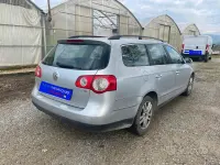 Usata VW Passat Trendline 105 CV (77 kW) 2006 Grigio Station wagon