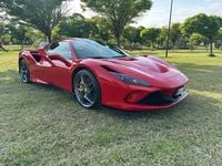 Usata Ferrari F8 721 CV (530 kW) 2023 Rosso Cabrio