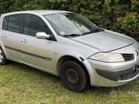 Usata Renault Mégane II 105 CV (77 kW) 2006 Berlina