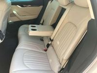 Usata Maserati Levante 275 CV (202 kW) 2016 Grigio SUV