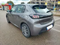 Usata Peugeot 208 75 CV (55 kW) 2022 Grigio Utilitaria