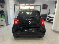 Usata Smart ForFour Passion 71 CV (52 kW) 2019 Nero Utilitaria