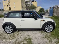 Usata Mini Cooper D 109 CV (80 kW) 2008 Bianco Utilitaria