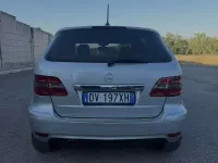 Usata Mercedes B200 140 CV (102 kW) 2009 Monovolume