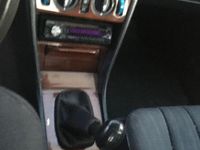 Usata Mercedes E250 90 CV (66 kW) 1985 Marrone Berlina