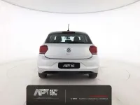 Usata VW Polo Comfortline 90 CV (66 kW) 2021 Grigio Utilitaria