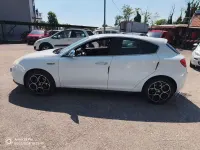 Usata Alfa Romeo Giulietta Progression 105 CV (77 kW) 2014 Bianco Utilitaria