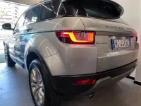 Usata Land Rover Range Rover evoque 150 CV (110 kW) 2018 Argento SUV