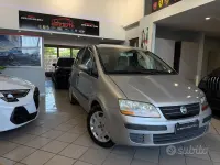 Usata Fiat Idea Emotion 95 CV (69 kW) 2004 Grigio Monovolume