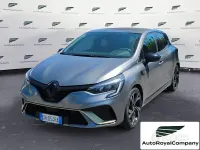 Usata Renault Clio V Techno 140 CV (102 kW) 2023 Grigio Berlina