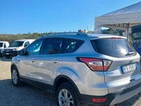 Usata Ford Kuga 150 CV (110 kW) 2019 Grigio SUV