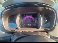 Usata Renault Espace Intens 160 CV (117 kW) 2017 Nero Monovolume