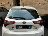 Usata Toyota Yaris Hybrid Business Edition 73 CV (53 kW) 2017 Berlina