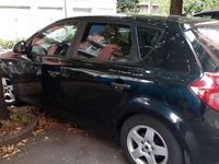 Usata Kia Ceed EX 122 CV (89 kW) 2007 Nero Utilitaria