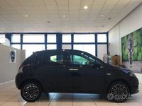 Usata Lancia Ypsilon Gold 70 CV (51 kW) 2022 Nero Utilitaria