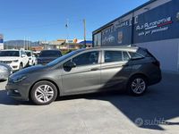 Usata Opel Astra Innovation 136 CV (100 kW) 2017 Marrone Station wagon