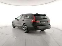 Nuova Volvo V60 Ultra 197 CV (144 kW) 2026 Onyx black Station wagon