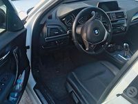 Begagnad BMW 2000 2015 Vit Sedan